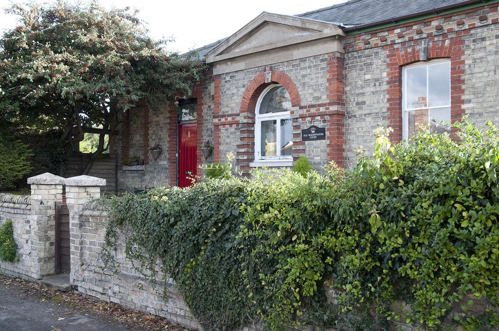 The Old Magistrates Court Bed and Breakfast Melbourn Eksteriør billede